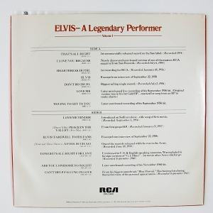 ELVIS PRESLEY A Legendary Performer Vol. 1 LP NM  NM   
